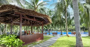 Pool Bar